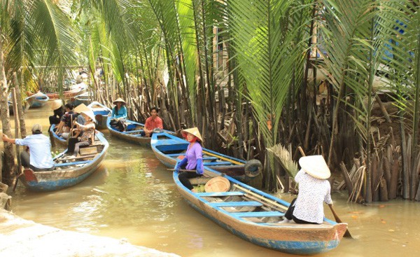 032 HCMC mekong 02