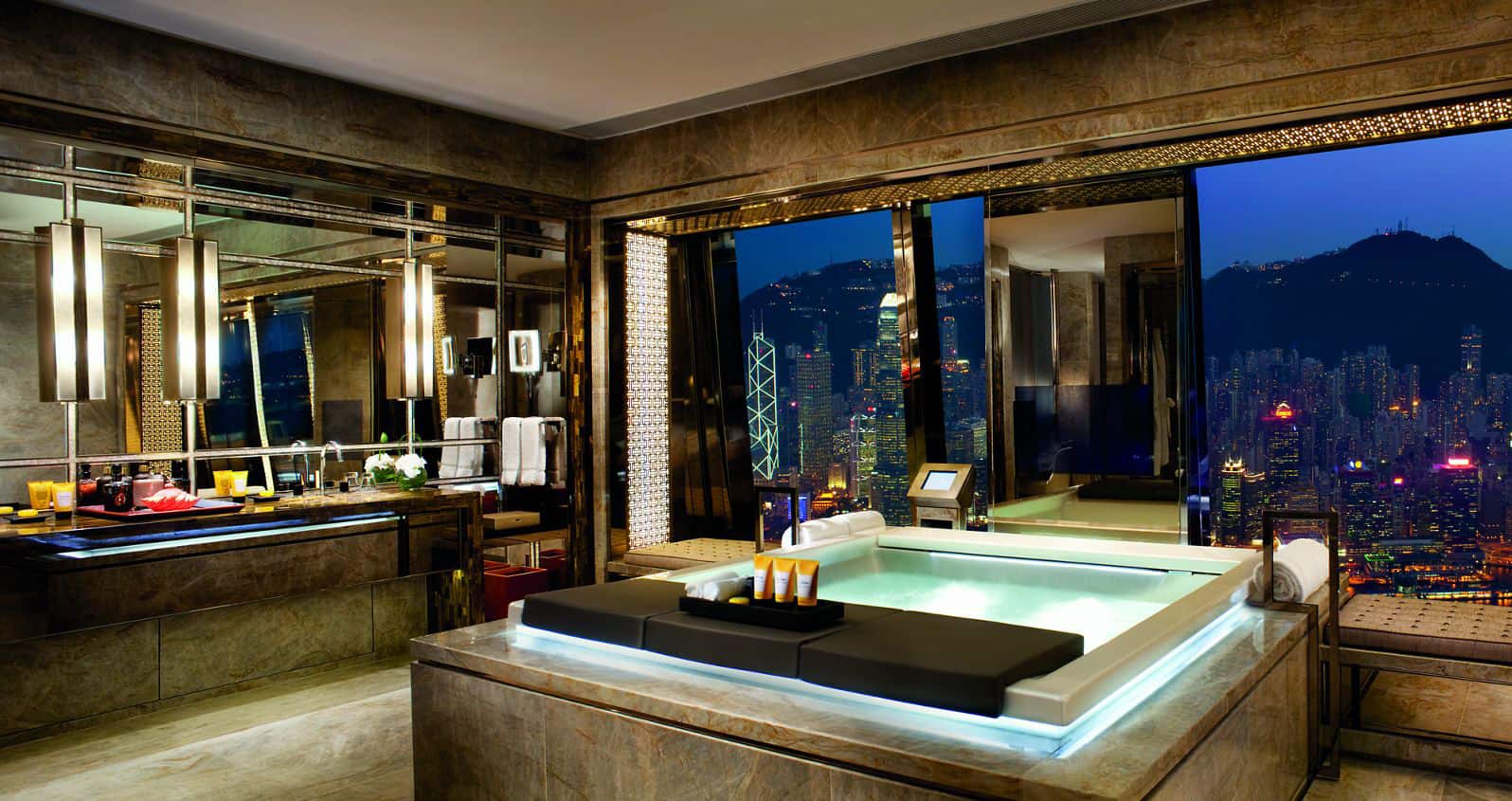 Ritz Carlton, Hong Kong