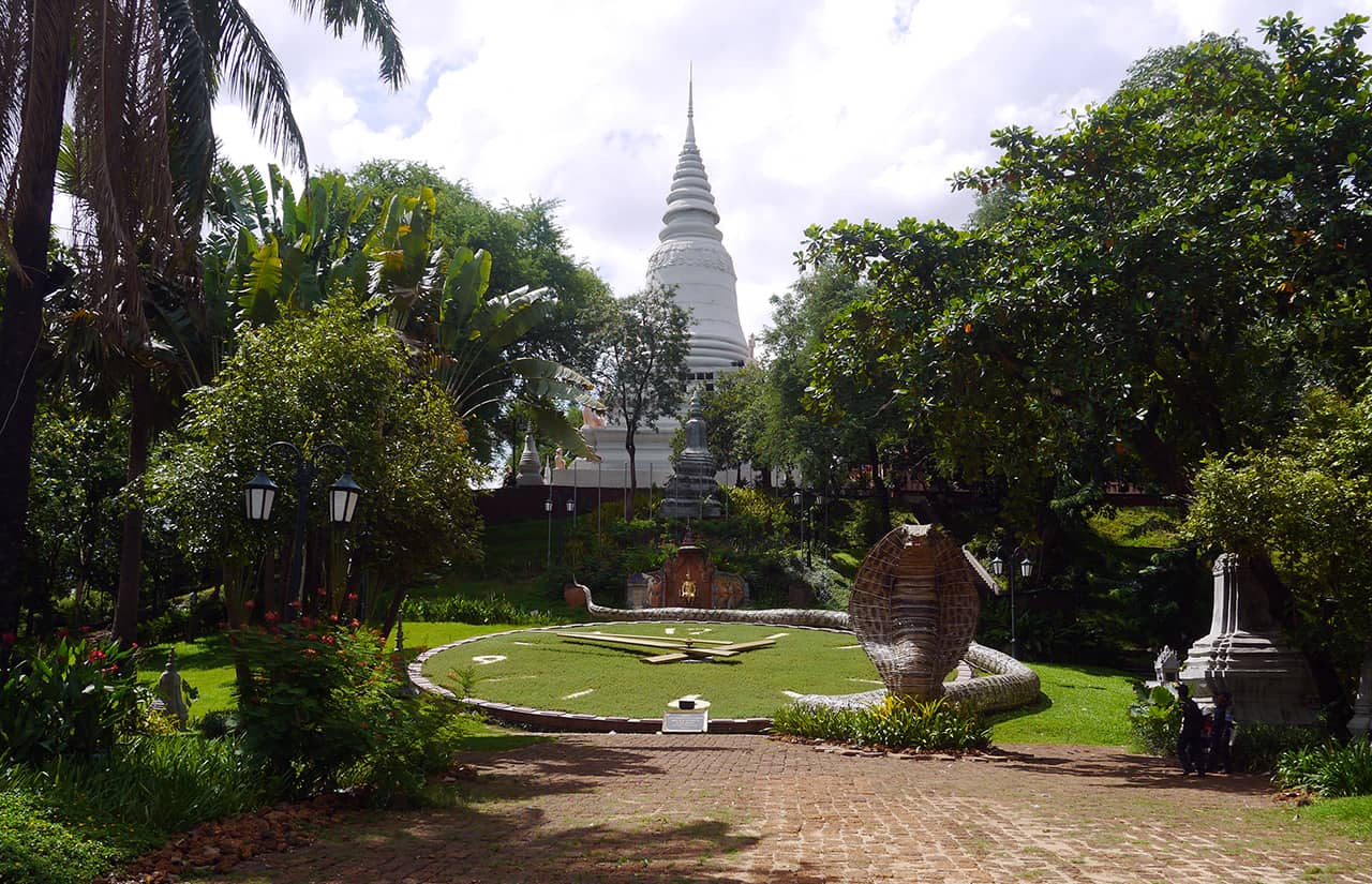 Wat Phnom in Phnom Penh