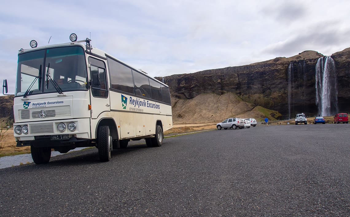 Met de bus door IJsland